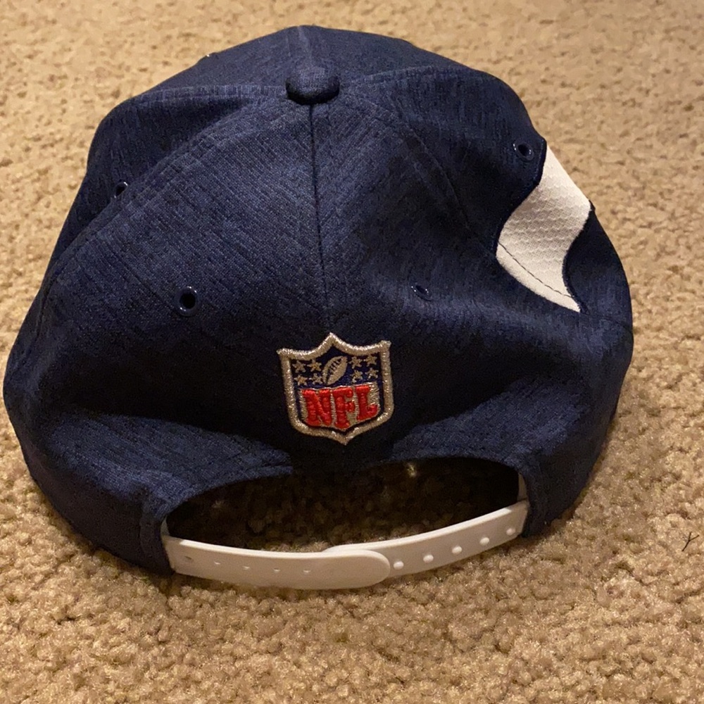 New Era Rams SnapBack Hat - Picture 2 of 4